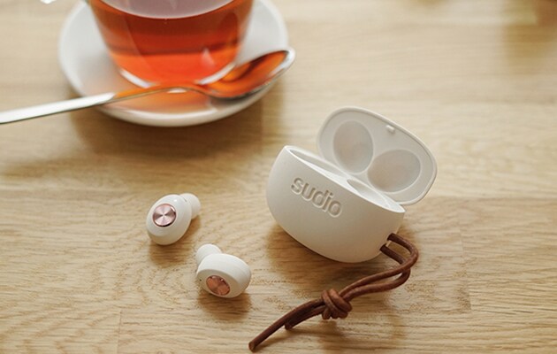 Sudio hovedtelefoner er trådløse i elegant, minimalistisk design ...