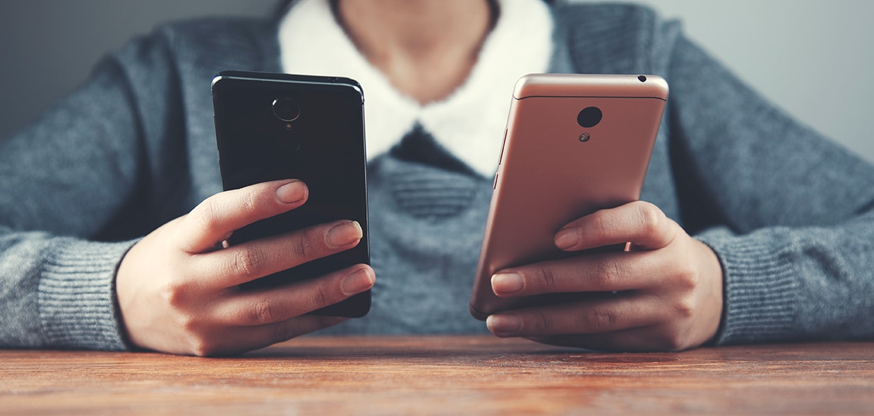 Overfør kontakter mellem to smartphones - Elgiganten