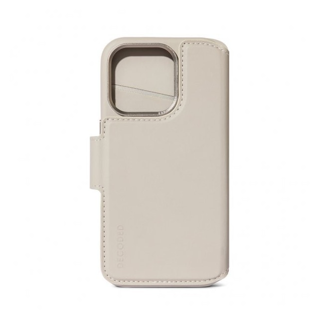 Decoded iPhone 15 Pro Etui Leather Detachable Wallet Clay