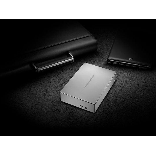 LaCie Porsche Design 8 TB USB-C desktop harddisk | Elgiganten