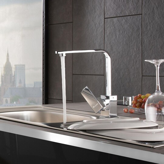 Køkkenarmatur - 360° drejelig vandhane - grå | Elgiganten