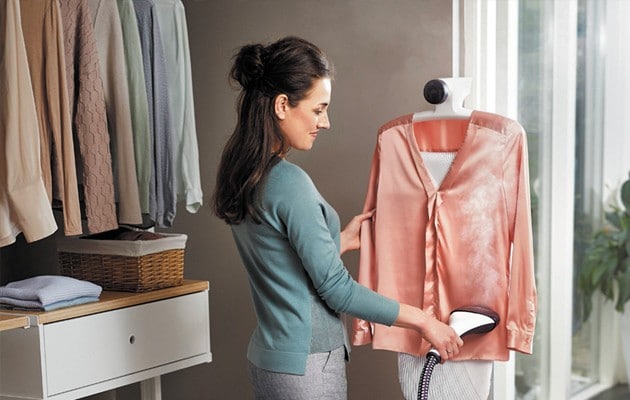 Tøjdamper: Plej og opfrisk dit tøj med en steamer fra Philips - Elgiganten
