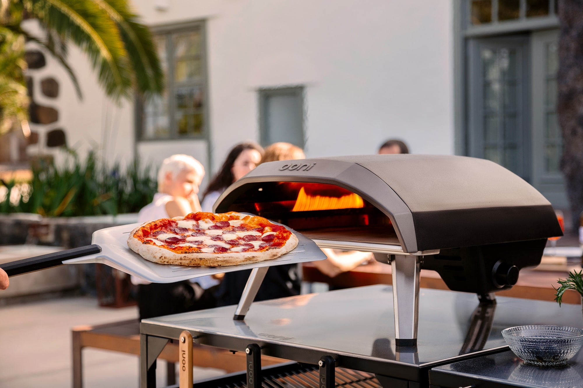 4 fordele ved at investere i en pizzaovn | Elgiganten